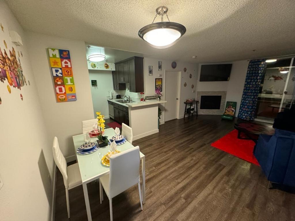 Mario, Harry Potter, Disney & Not Themed Loft Universal Studios 10Min Loft Apartment Los Angeles Luaran gambar
